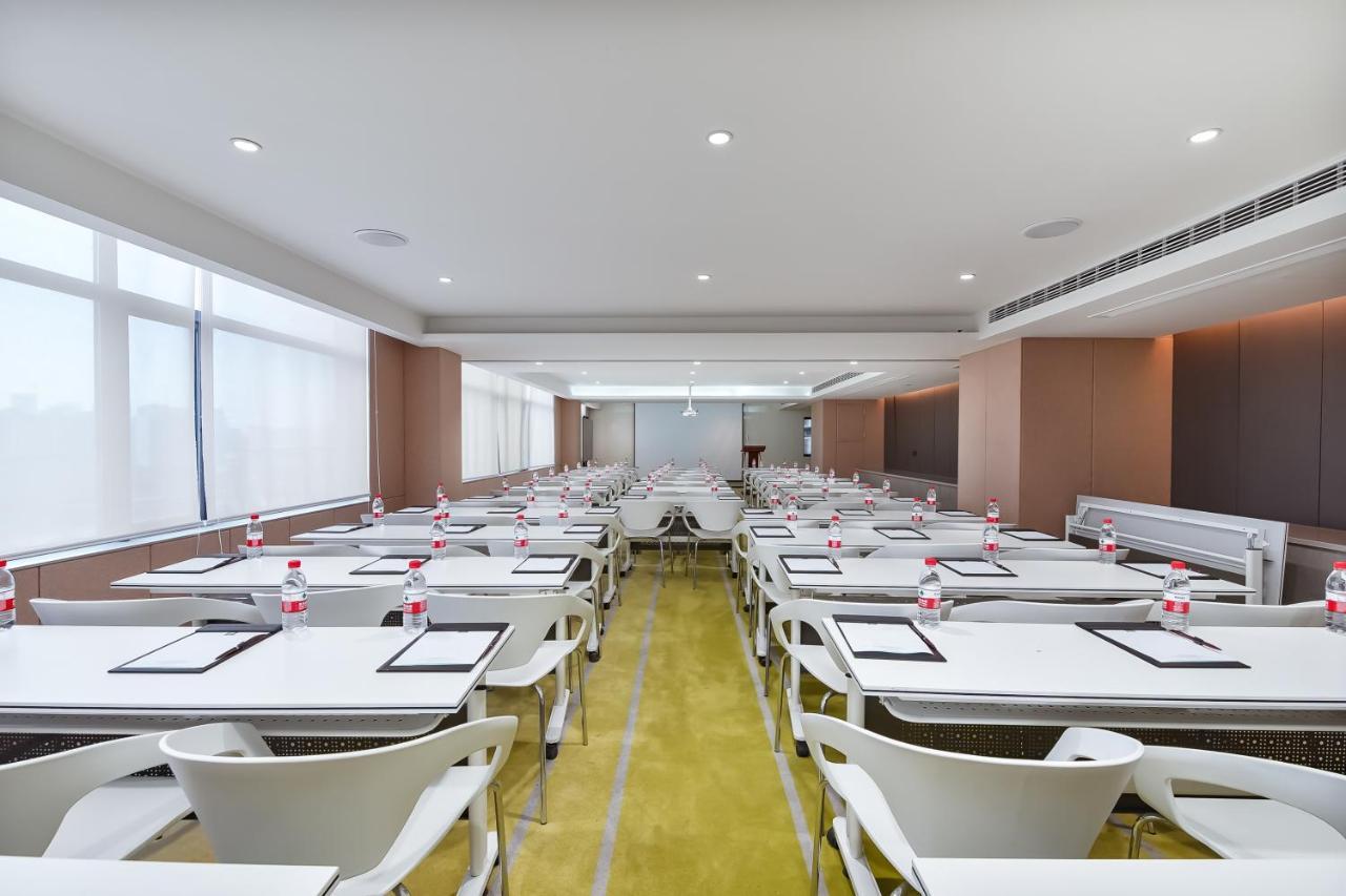Ibis Suzhou Sanxiang Road Hotel Buitenkant foto